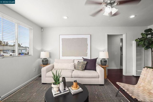 2818 Greenwood Dr, San Pablo, CA 94806