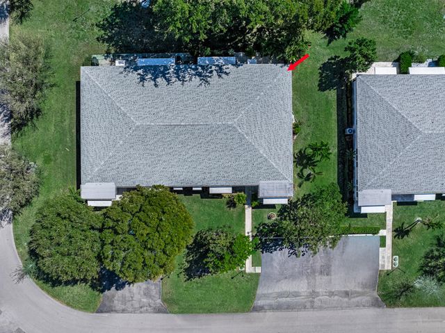 7206 W Oakridge Circle D, Lake Worth, FL 33462