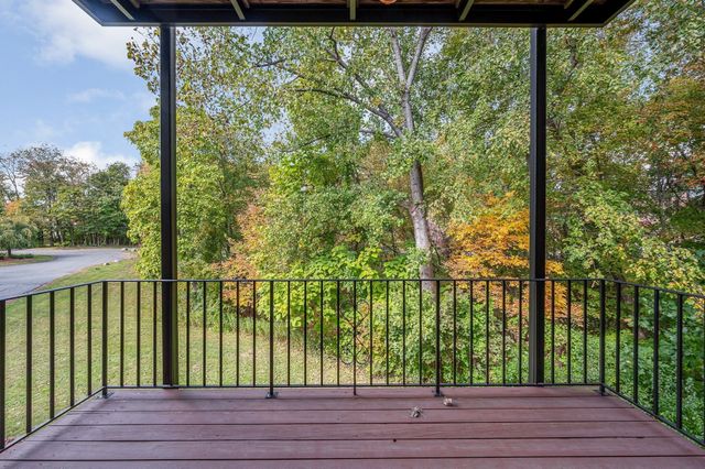 21 Dallas Dr 202, Dracut, MA 01826