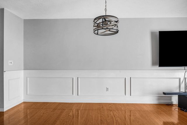 21 Dallas Dr 202, Dracut, MA 01826