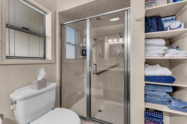 2850 Balaton Avenue, Redding, CA 96001