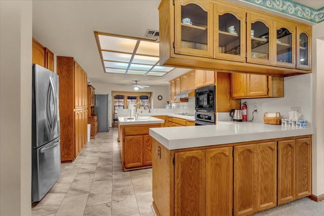 2850 Balaton Avenue, Redding, CA 96001