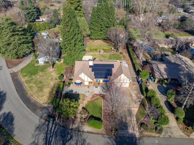 2850 Balaton Avenue, Redding, CA 96001
