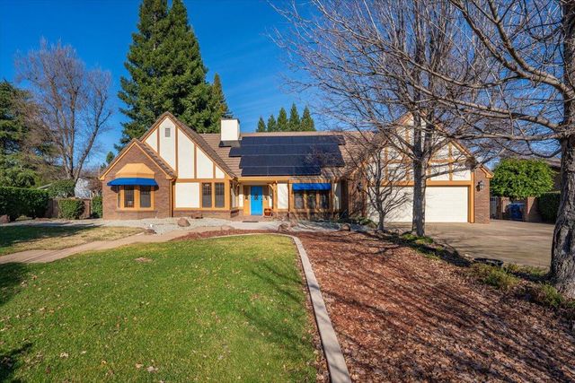 2850 Balaton Avenue, Redding, CA 96001