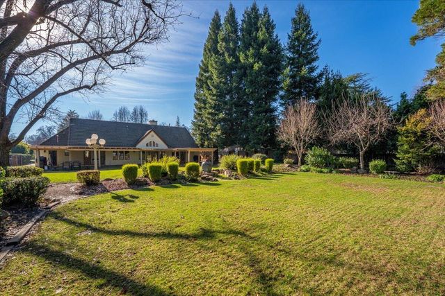 2850 Balaton Avenue, Redding, CA 96001