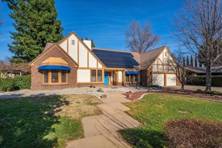 2850 Balaton Avenue, Redding, CA 96001