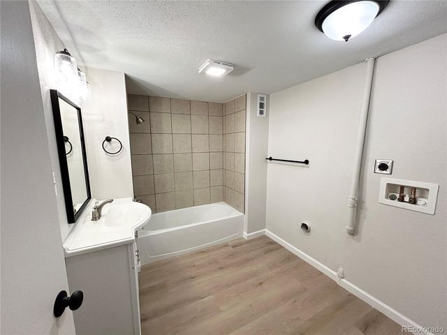 5010 S Fox St, Englewood, CO 80110