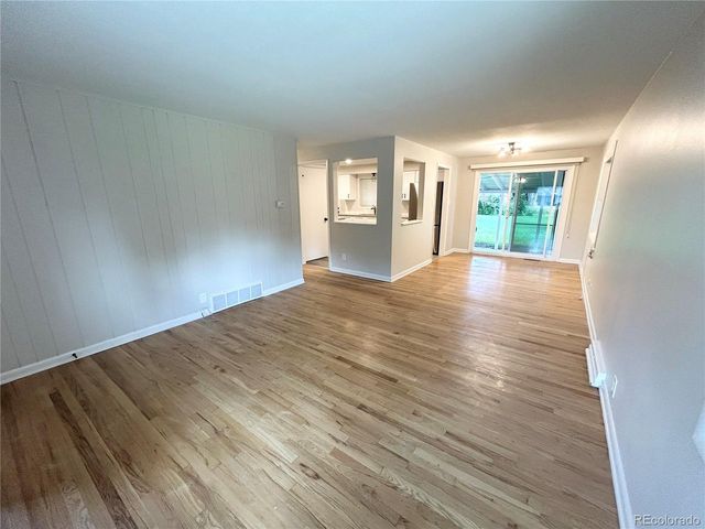 5010 S Fox St, Englewood, CO 80110