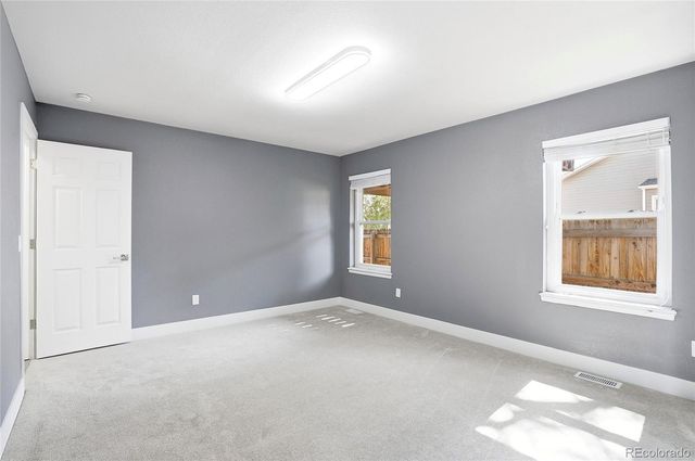 128 Willow Pl N, Broomfield, CO 80020