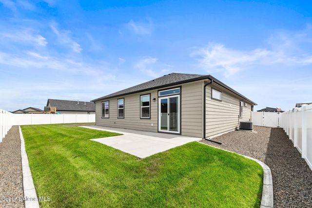 11842 N Lennon LN, Rathdrum, ID 83858