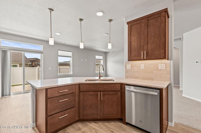 11842 N Lennon LN, Rathdrum, ID 83858