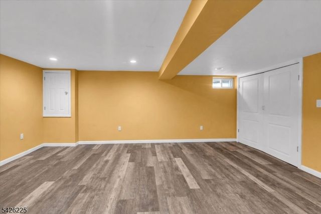 95 Calvert Ave E, Edison Twp., NJ 08820