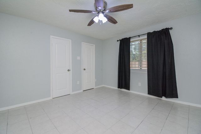 16518 Monte Carlo Lane, Houston, TX 77053