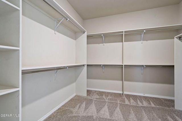 3921 DESERT DUNES Drive, El Paso, TX 79938