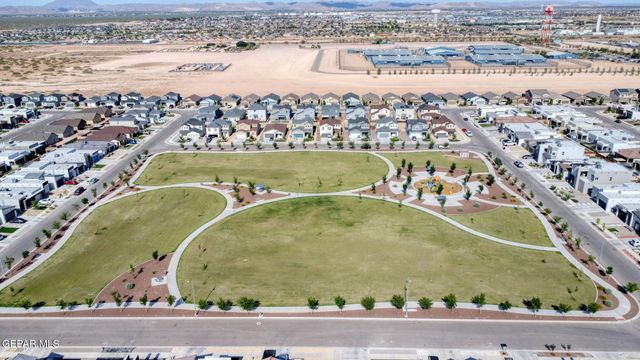 3921 DESERT DUNES Drive, El Paso, TX 79938