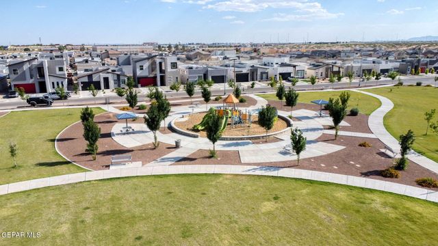 3921 DESERT DUNES Drive, El Paso, TX 79938