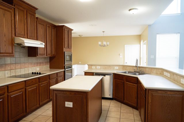 4469 Big Sky Drive, Plano, TX 75024