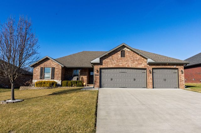 5739 S Cottonwood Drive, Battlefield, MO 65619