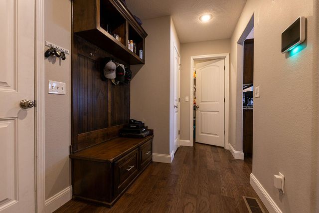 5739 S Cottonwood Drive, Battlefield, MO 65619