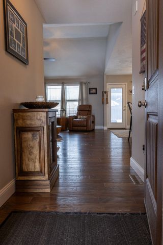 5739 S Cottonwood Drive, Battlefield, MO 65619