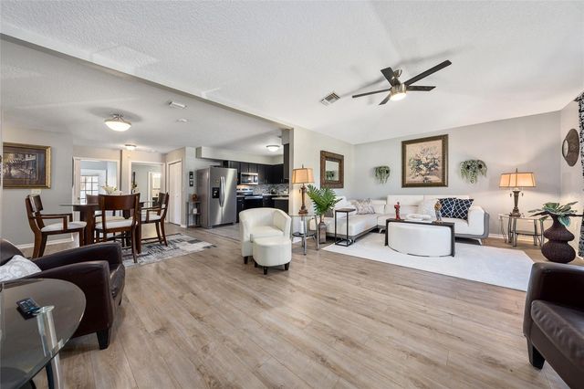 1969 GOLDEN PALM CIRCLE, Tavares, FL 32778