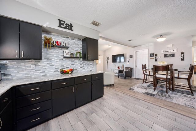 1969 GOLDEN PALM CIRCLE, Tavares, FL 32778