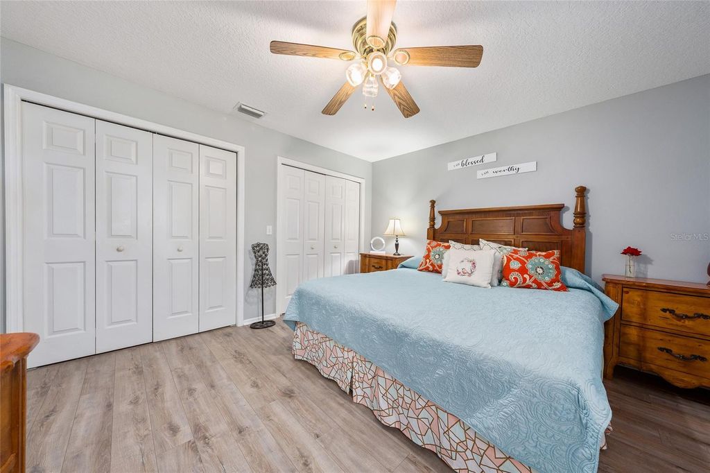 Image 35 of property listing at 1969 GOLDEN PALM CIRCLE, Tavares, FL 32778