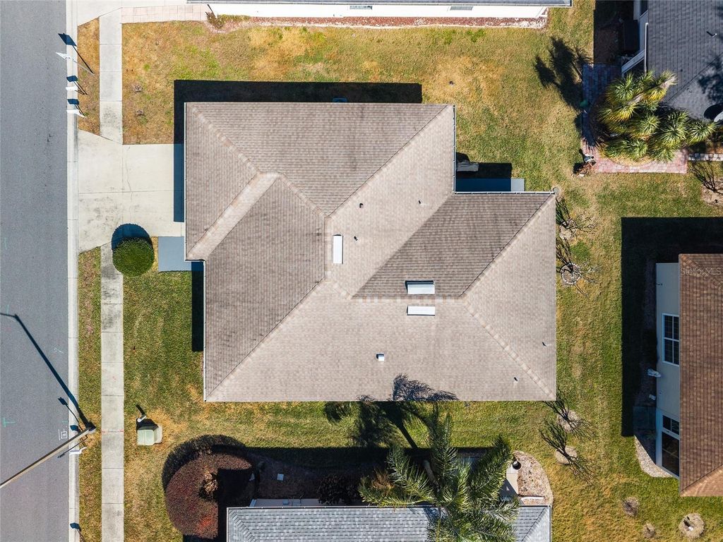 Image 48 of property listing at 1969 GOLDEN PALM CIRCLE, Tavares, FL 32778