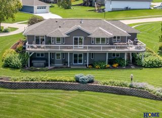 915 Dundee Court, Crete, NE 68333