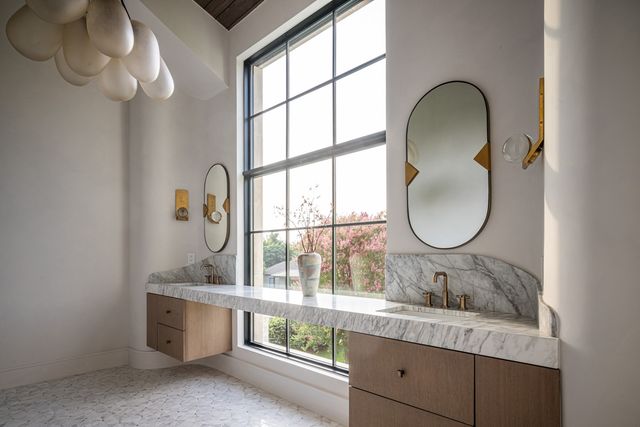 3832 Cabana Lane, Dallas, TX 75229