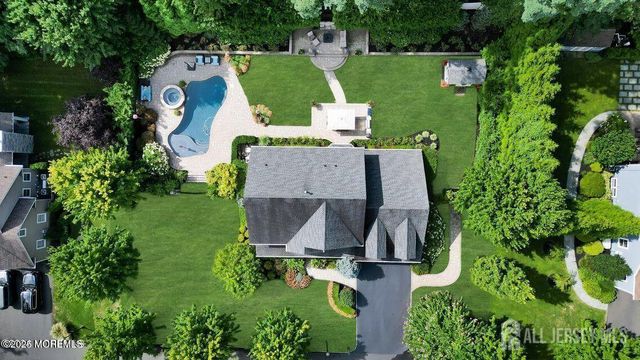 4 Del Ray Court, Middletown, NJ 07748