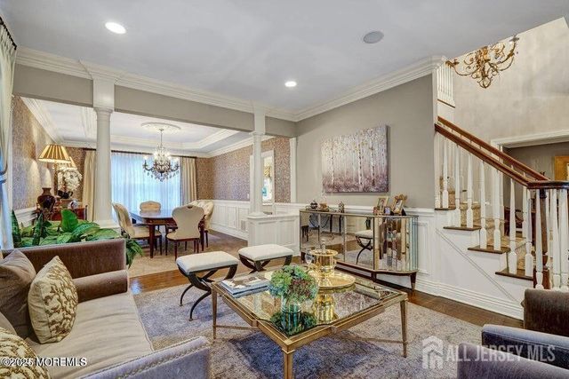 4 Del Ray Court, Middletown, NJ 07748