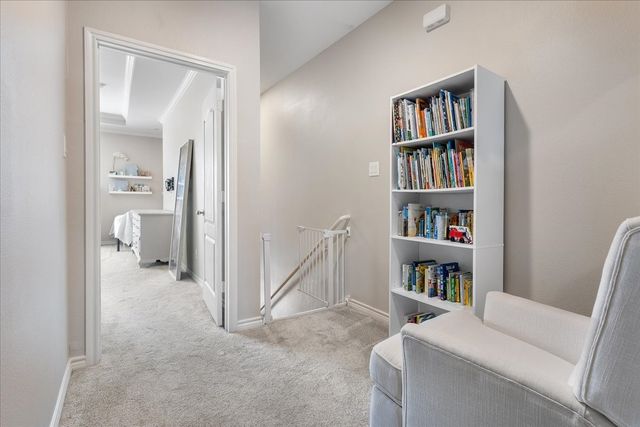 15765 Seabolt 41, Addison, TX 75001