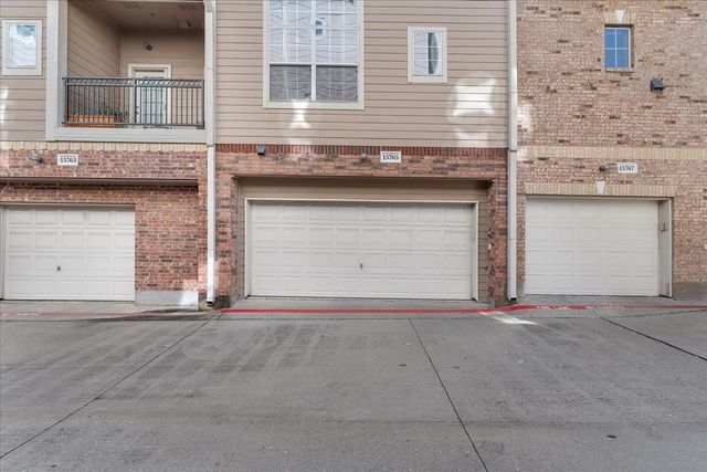 15765 Seabolt 41, Addison, TX 75001