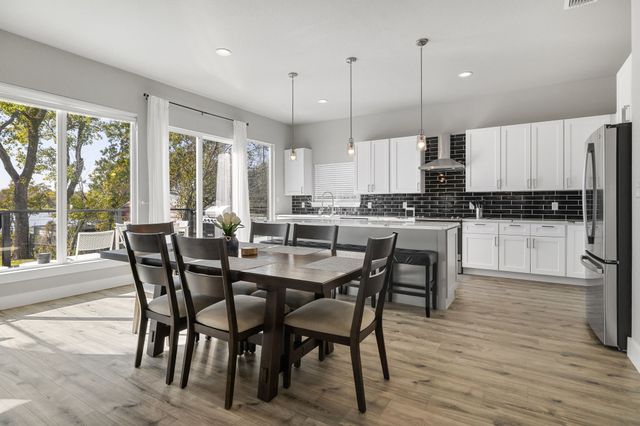 6811 Briar Road, Azle, TX 76020