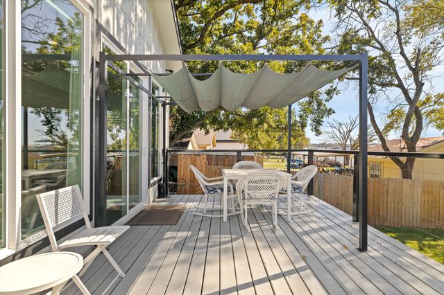 6811 Briar Road, Azle, TX 76020