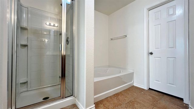 1724 Quails Nest Drive, Fort Worth, TX 76177