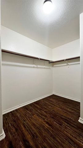 1724 Quails Nest Drive, Fort Worth, TX 76177