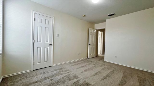 1724 Quails Nest Drive, Fort Worth, TX 76177