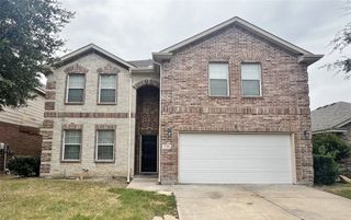 1724 Quails Nest Drive, Fort Worth, TX 76177