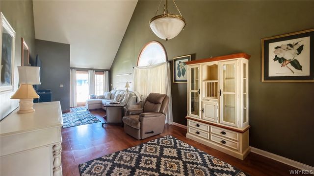 53 Paige Avenue, Tonawanda, NY 14223