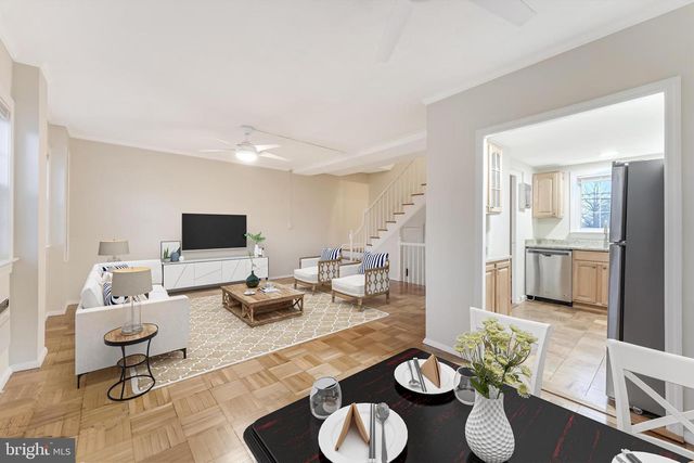 3228 WELLINGTON RD, Alexandria, VA 22302