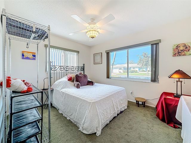 9729 36TH WAY N 4, Pinellas Park, FL 33782