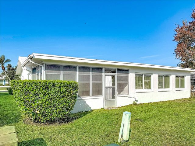 9729 36TH WAY N 4, Pinellas Park, FL 33782