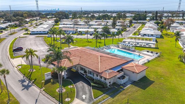 9729 36TH WAY N 4, Pinellas Park, FL 33782