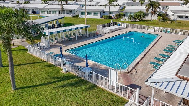 9729 36TH WAY N 4, Pinellas Park, FL 33782