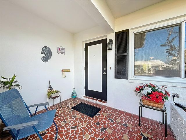 9729 36TH WAY N 4, Pinellas Park, FL 33782