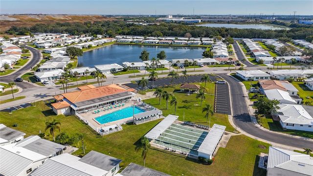 9729 36TH WAY N 4, Pinellas Park, FL 33782