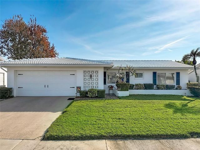 9729 36TH WAY N 4, Pinellas Park, FL 33782