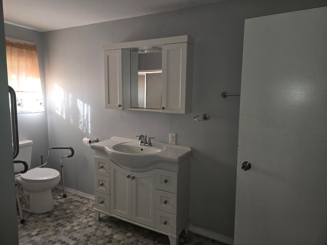 6862 NE Suburban Drive, Michigan City, IN 46360